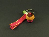 Porte-clés cupcake fuchsia et son ruban