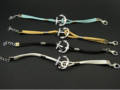 Bracelet ancre marine suédine couleur variée