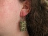 Boucles d'oreilles fantaisie plaque de métal couleur bronze déco papillons