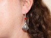 Boucles d'oreille fantaisie perles et breloques