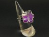 Bague fantaisie globe fleur remplie de microbilles violettes