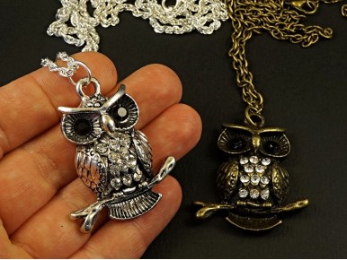 Collier fantaisie hibou strassé finition au choix