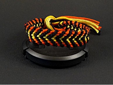 Bracelet brésilien motif tigre chevron noir et dégradé d'orange