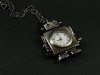 Collier montre robot en métal couleur gris foncé