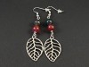 Boucles d'oreilles breloque feuille et perles de tourmaline