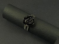 Bague fleur noir