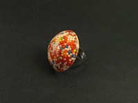 Bague fantaisie résine avec des billes multicolores