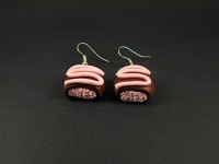 Boucles d'oreilles chocolats fourrés à la fraise