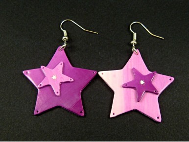 Boucles d'oreilles originales étoiles violettes