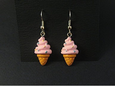 Boucles d'oreilles glaces en résine