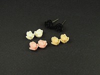 Boucles d'oreilles puces fleurs