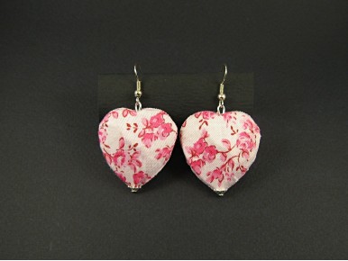 Boucles d'oreilles coeurs tissus