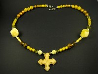 Collier perles jaunes