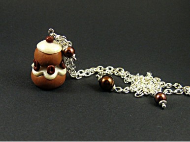 Collier long religieuse au chocolat avec perles de verre marron