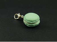 Charm macaron