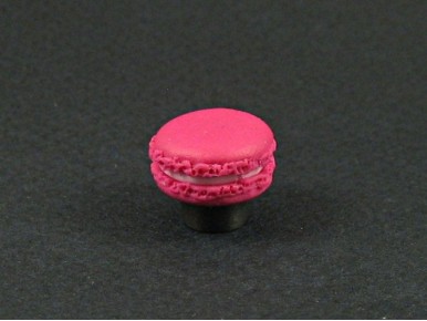 Magnet mini macaron à la framboise