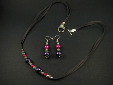 Parure perles de verre rose et fuschia